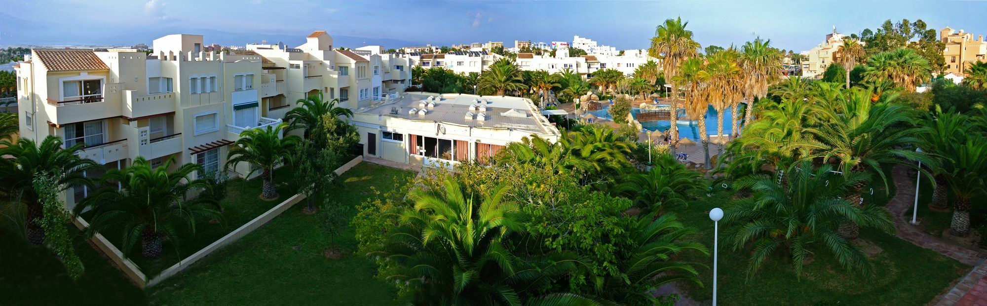 Apartamentos Moguima Roquetas de Mar Eksteriør bilde
